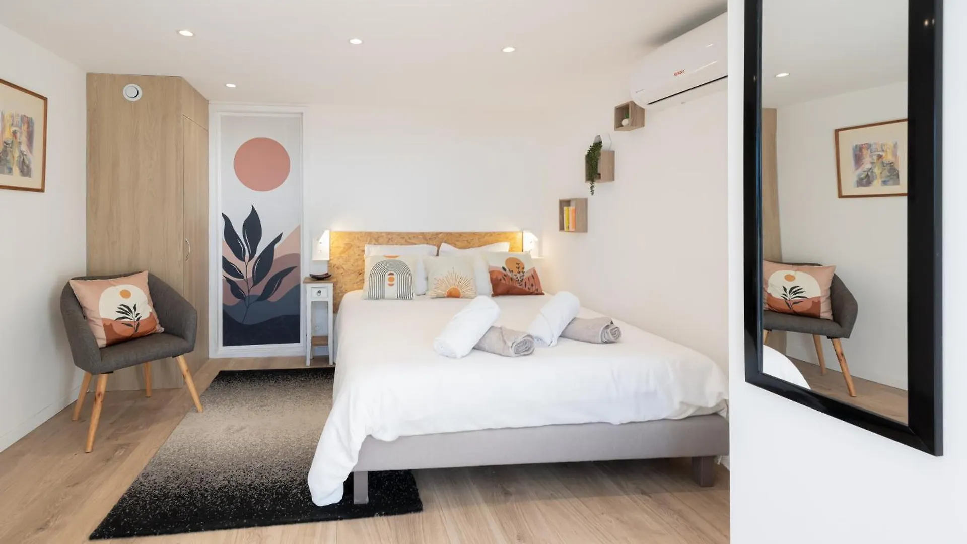 Apartment Le Cocon D'Azur Jacuzzi - Terrasse- Vue Mer- Wifi- Entierement Renove Valbonne